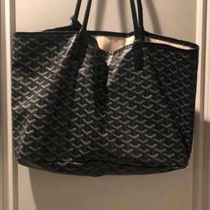 Tote purse canvas and very durable